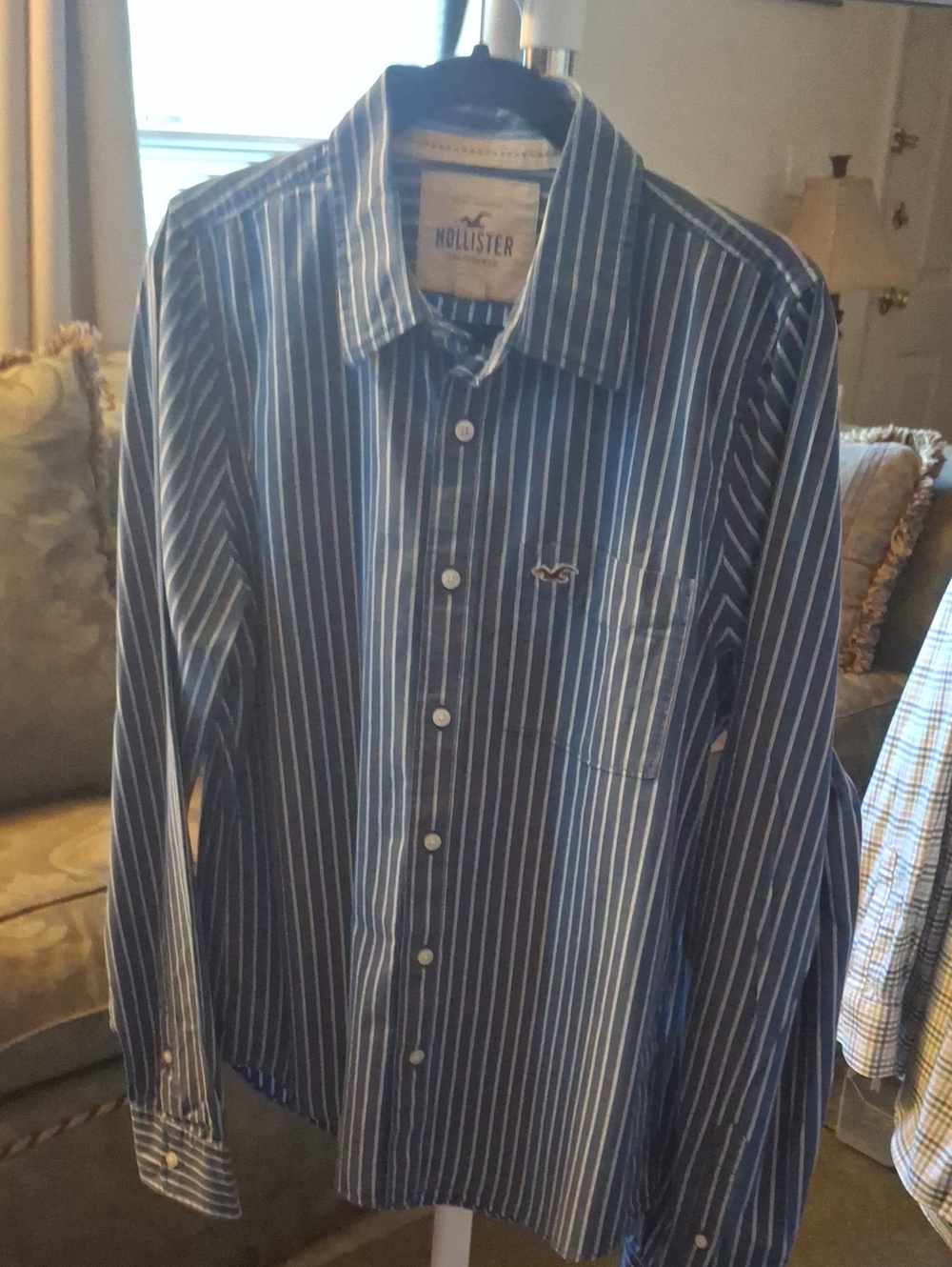Hollister Men's Navy Blue Vertical Stripe Button-Up Shirt